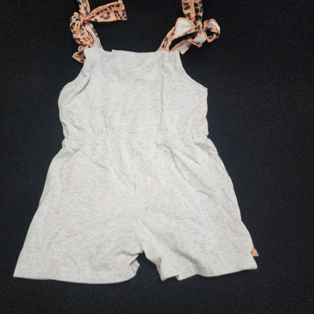 Mariee‎ Nicole Kids Girls L Gray Bunny LOVE Romper Jumpsuit Leopard Trim